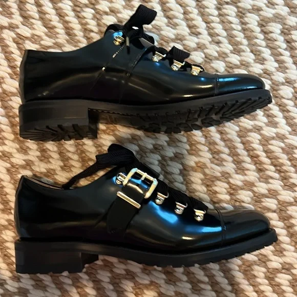 Elegant Black Patent Leather Mr Logan Oxford from The Office of Angela Scott - Picture 4 of 13